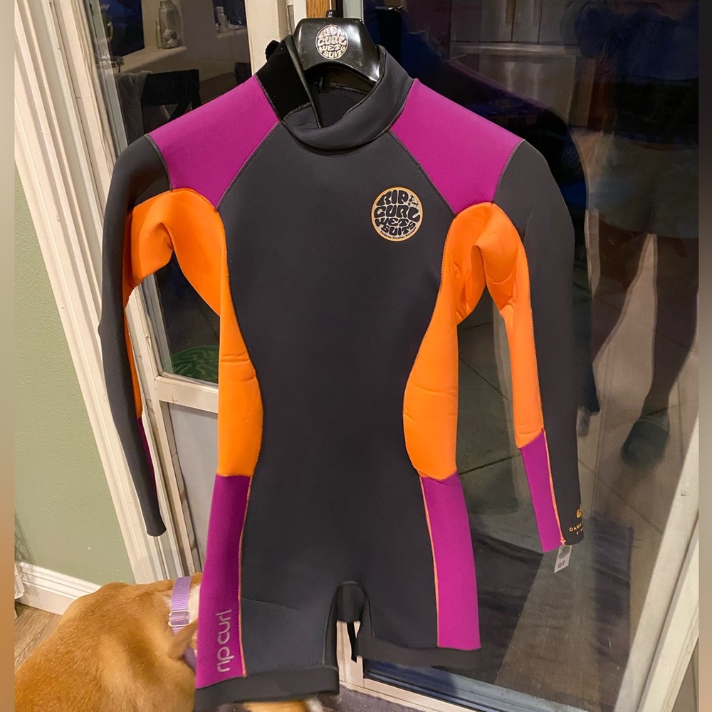 Newish woman’s ripcurl dawn patrol 3.2
